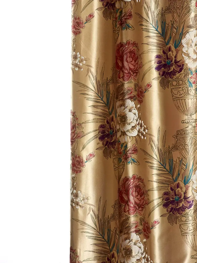 Разноцветные цветы на золотистых шторах - Botanical Gallery, шторы с цветами